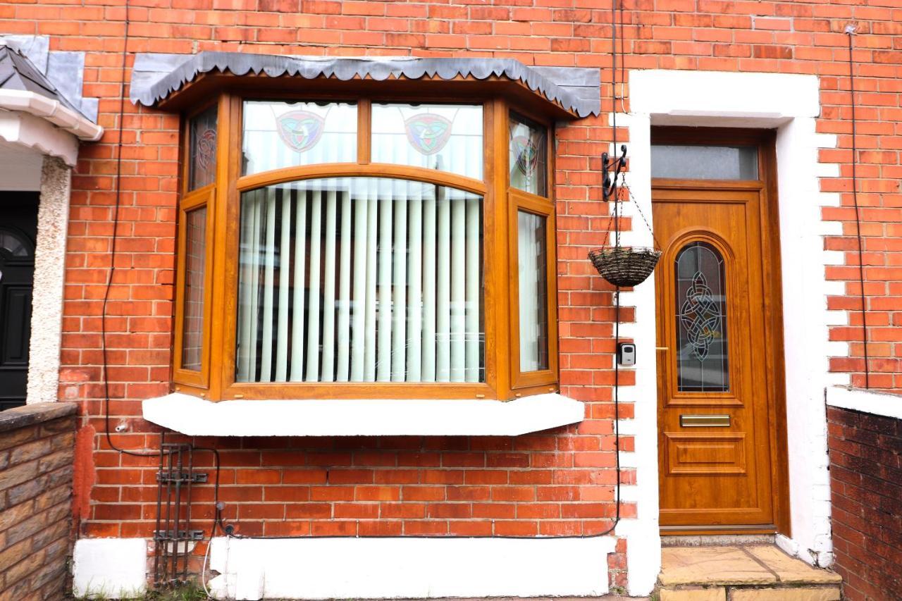 St James'S Rd Belfast Dış mekan fotoğraf